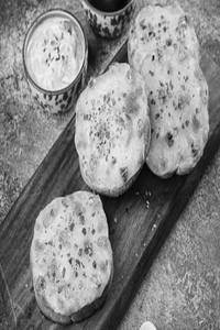 Chilli Cheese Garlic Bread (4 Pc)