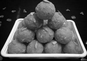 Refined Motichoor Laddu [1 Pc]