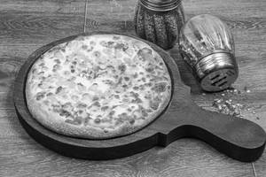 8" Cheese Corn Pizzaa ( 8slice)