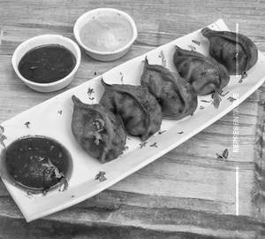 Tandoori Momos (10 Pices)