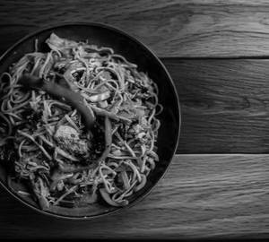 Chilli Garlic Noodles(500Ml)                                                   