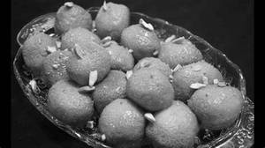 Kheer Mohan [1 Pc]