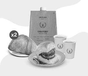 Spicy Malabari Egg Puff (2Pcs) + Vada Pav + Masala Chai - Uniflask