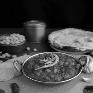 Kadhai Chole (450 Gm)