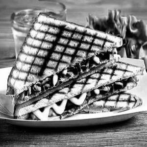 Classic Sandwich Paneer