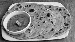 Aloo Pyaz Paratha