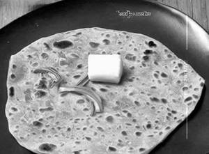 Aaloo Pyaj Paratha