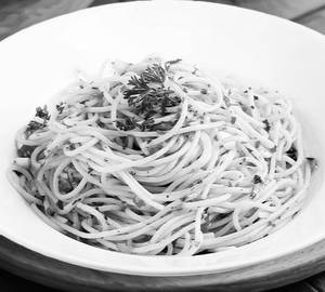 Pc-30 Aglio Olio E Pepperoncini Pasta 