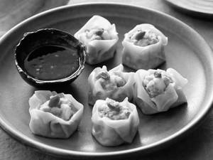 Prawn Dimsum With Garlic N Basil