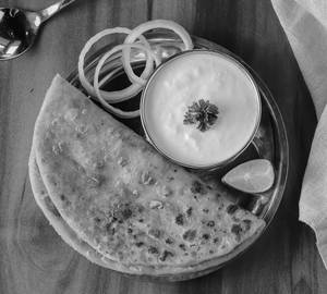 Aloo Paratha with Curd