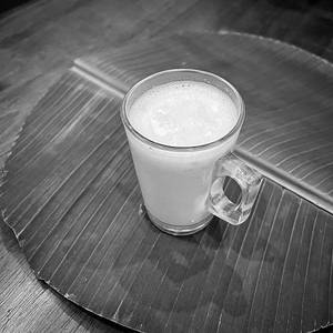 Badam Milk [Serves 2]