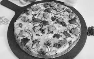 Spicy Chicken Pizza