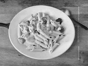 Veggies White Sauce Pasta 