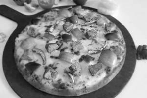 Chicken Tikka Pizza