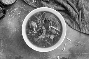 Hot and sour soup chicken