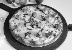 Cheesy Chicken Pizza