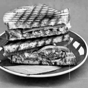 Veg Paneer Grill Sandwich 