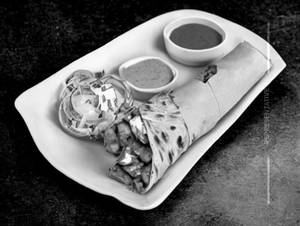 Paneer Tikka Cheese Roll