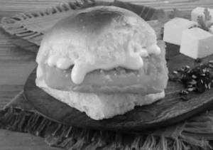 Paneer Supreeme Vadapav