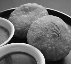 2 Moong Kachori