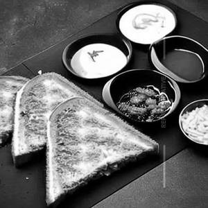 Cheese Masala Toast 