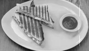 Grilled Cheese Chilli Sandwich