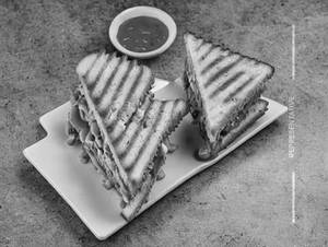 Veg Cheese Pasta Sandwich