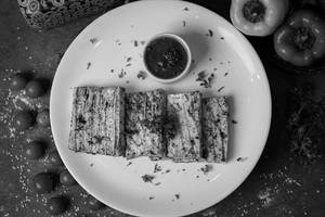 Grilled Paneer  With Italian Tomato Sauce