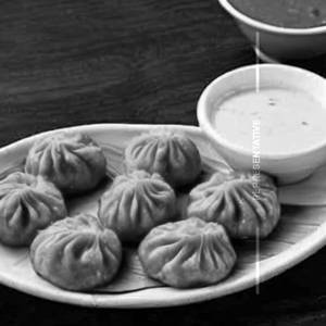Achari Tandoori Paneer Momo