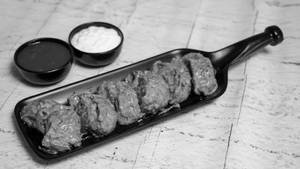 Mad Tandoori Chicken Momos