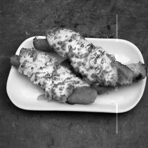 Tandoori Cheese Garlic Bread Sticks