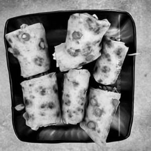 Manchurian Schezwan Mayonnaise Cheese Frankie