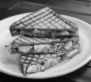 Tandoori Paneer Sandwich