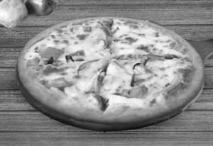 Onion Tomato Pizza