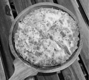 Paneer Tikka Pizza