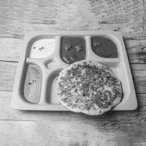 Vegetable  Uttapam