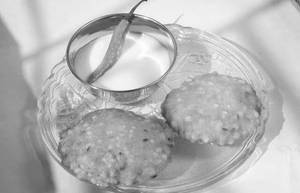 Sabudana Vada With Dahi