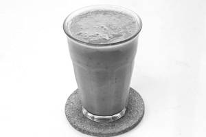 Strawberry Pineapple And Banana Smoothie