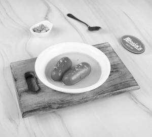 Gulab Jamun (hot)