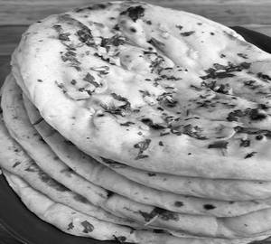 Baked Garlic Kulche