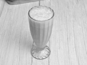 Rose milk