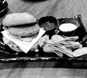 Veggie Cheesy Burger