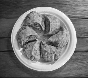 Veg Pakoda Momos(6 Pcs)