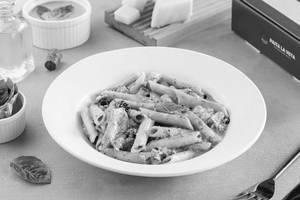 Penne Pasta With Pesto Sauce