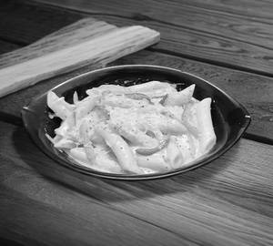 White Sauce Pasta