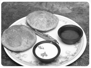 Shegaon Kachori [4 Pieces]