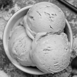 Strawberry Scoop