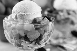 Fruit Salad With Ice Cream