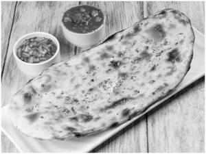 1 Tandoori Kulcha + Chole