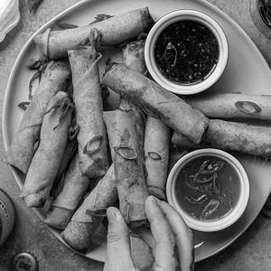 Crispy Vegetable Cigar Rolls